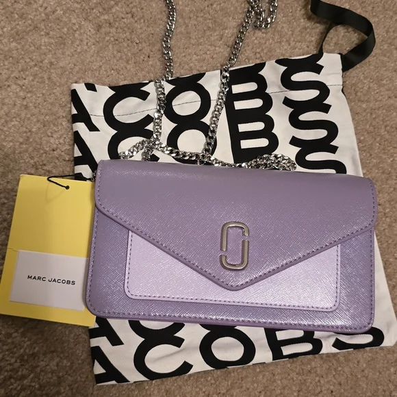 Marc Jacobs Purple Clutch with Silver Chain - Picture 1 of 2